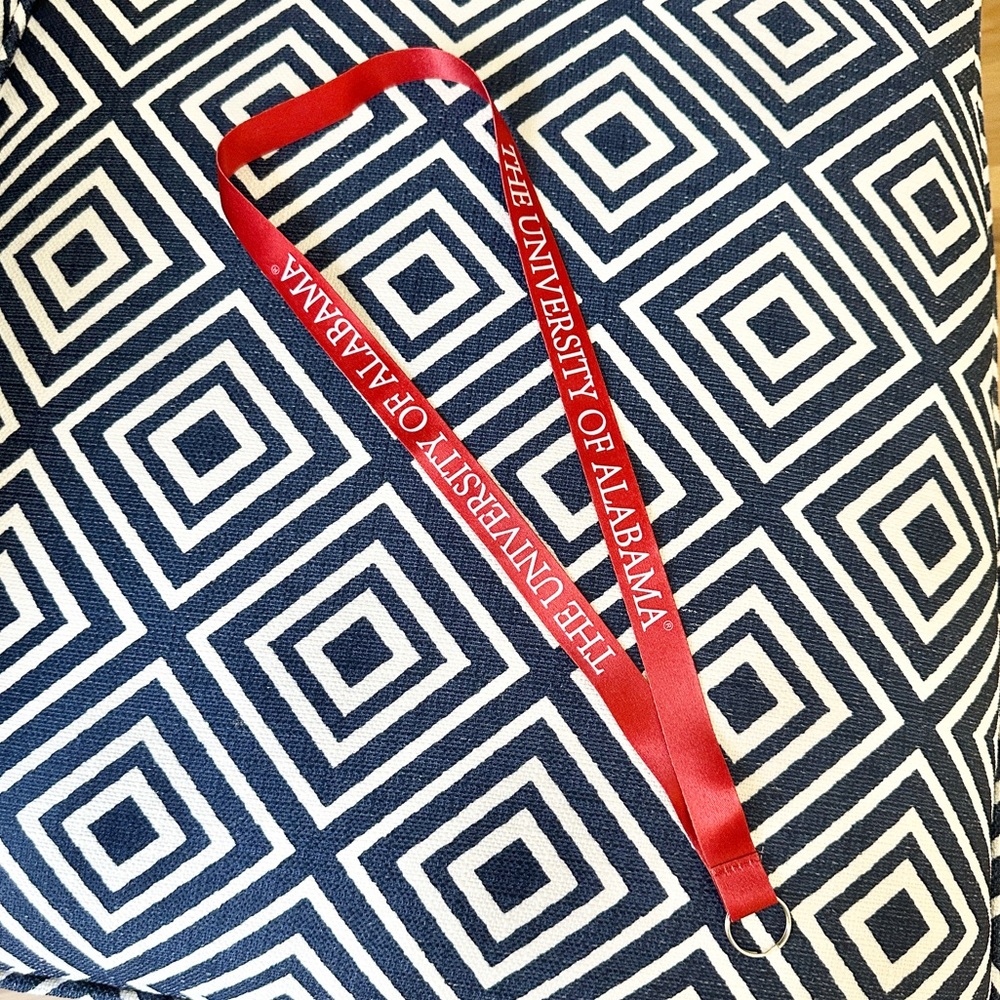 University Of Alabama UA Lanyard Red Keychain College Football Fan Keyring New